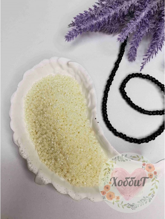 Бисер 13/0 класс А, калиброванный Чехия (айвори перламутровый)